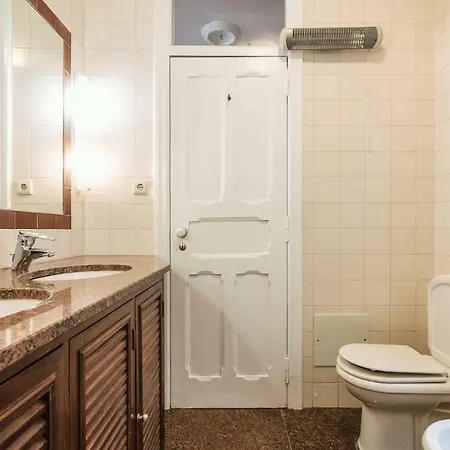 + Private Bathroom Lisboa